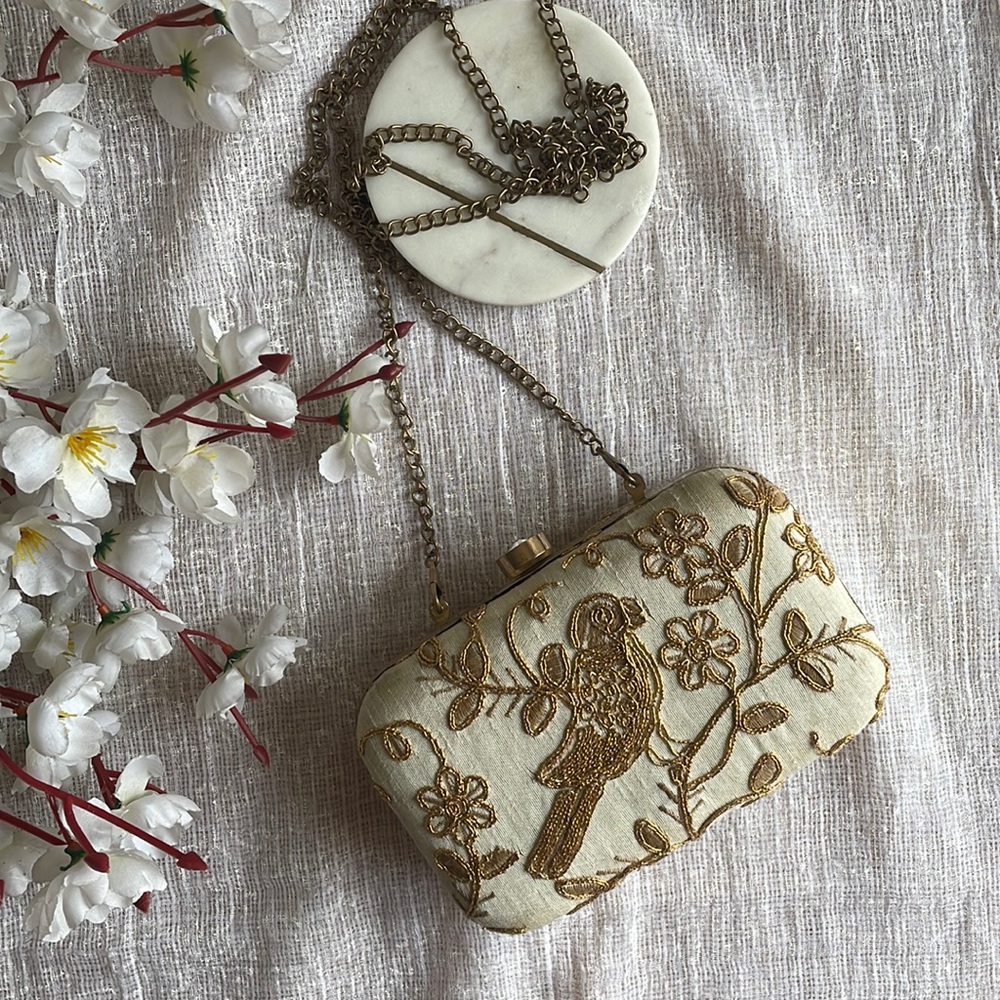 Embroidered clutch with sling - Picture 1 of 6